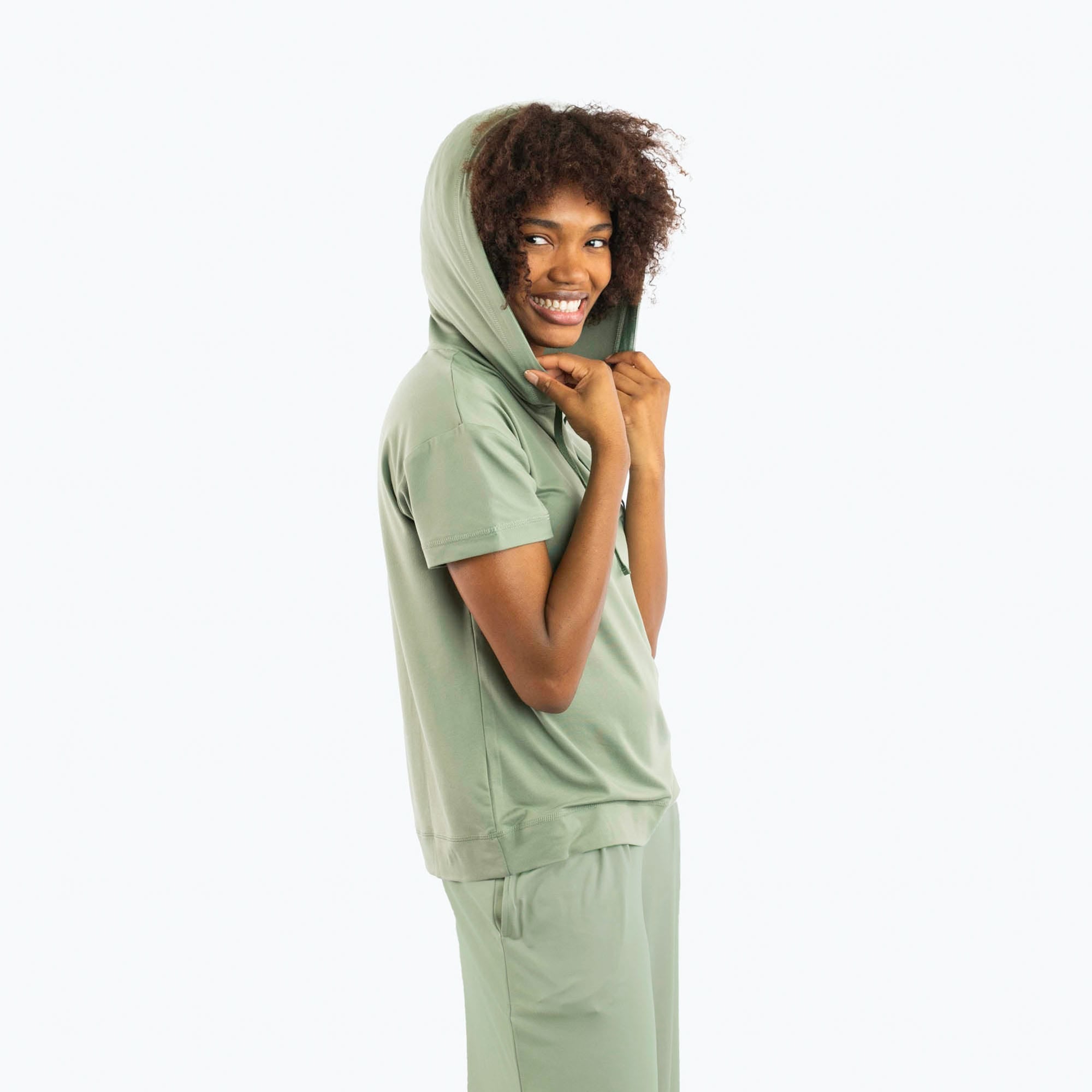 Coupe Hooded Top Short Sleeve - SAGE GREEN - Coupe_ShortSleeveTop_SageGreen_02_8346ef28-eca0-4c31-9da6-2a248d8aab3f